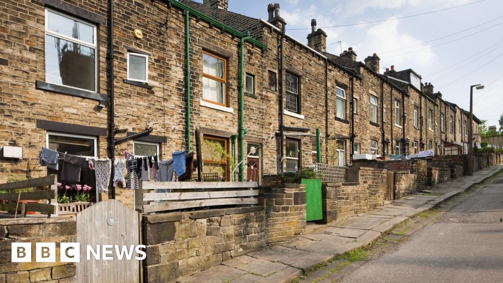 Bradford scam warning over government energy-saving grant