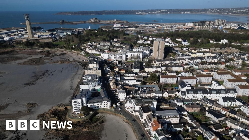 Jersey GST reclaim limit reduced for visiting shoppers
