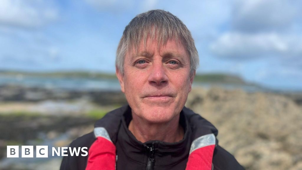 Scientists seek new ways to save mussel power in Cornwall