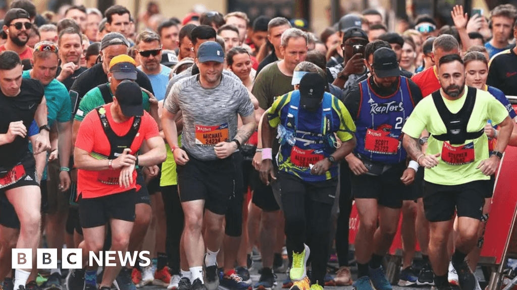 Road closures and large crowds as city hosts Great Manchester Run