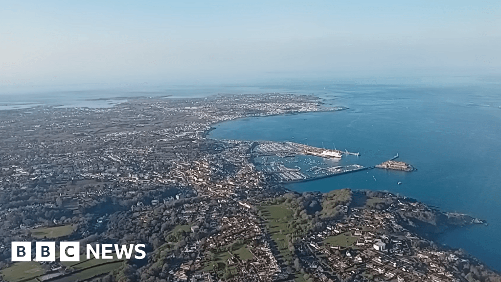 Guernsey States urged to act on concerns over housing plans