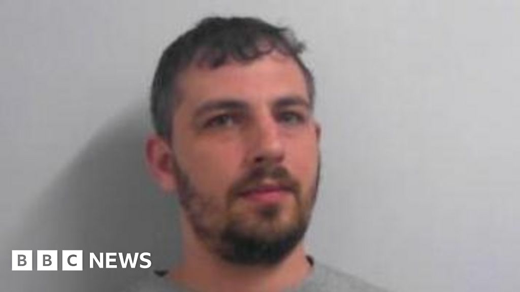 Scarborough man jailed for running illegal online pharmacy