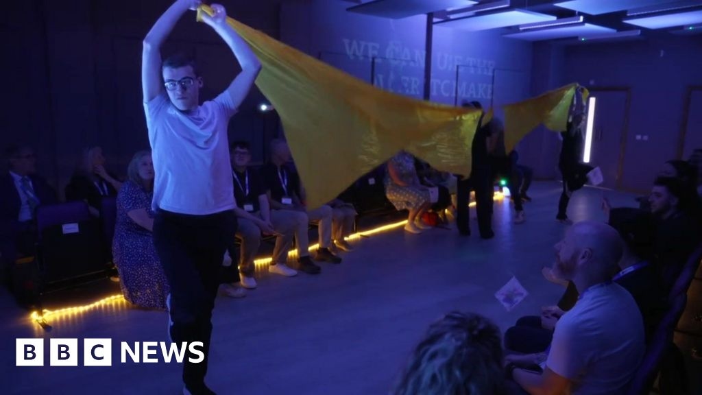 Berkshire performing arts centre for autistic students opens