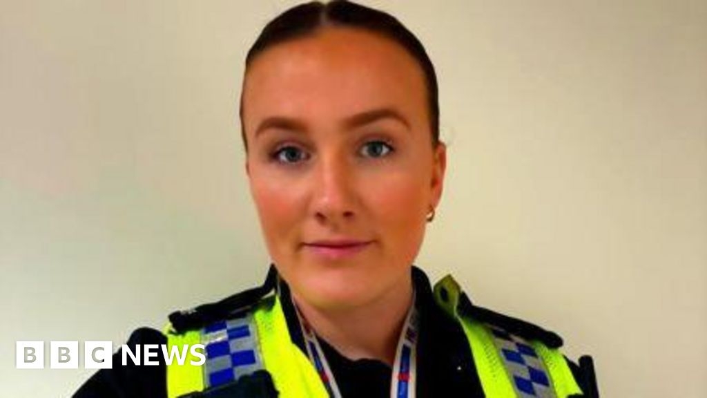 Award nomination for PC who saved burning's woman life