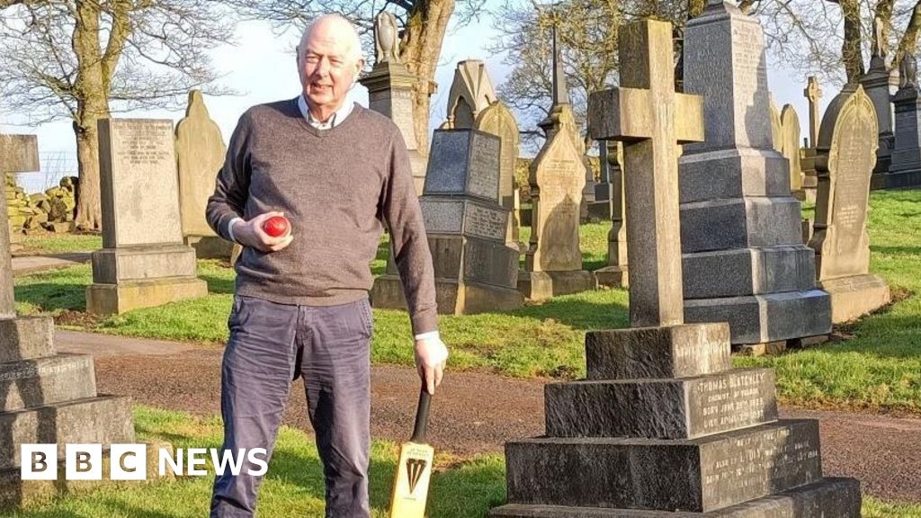 Gravestone campaign for 'forgotten' Yorkshire cricketer Ted Peate