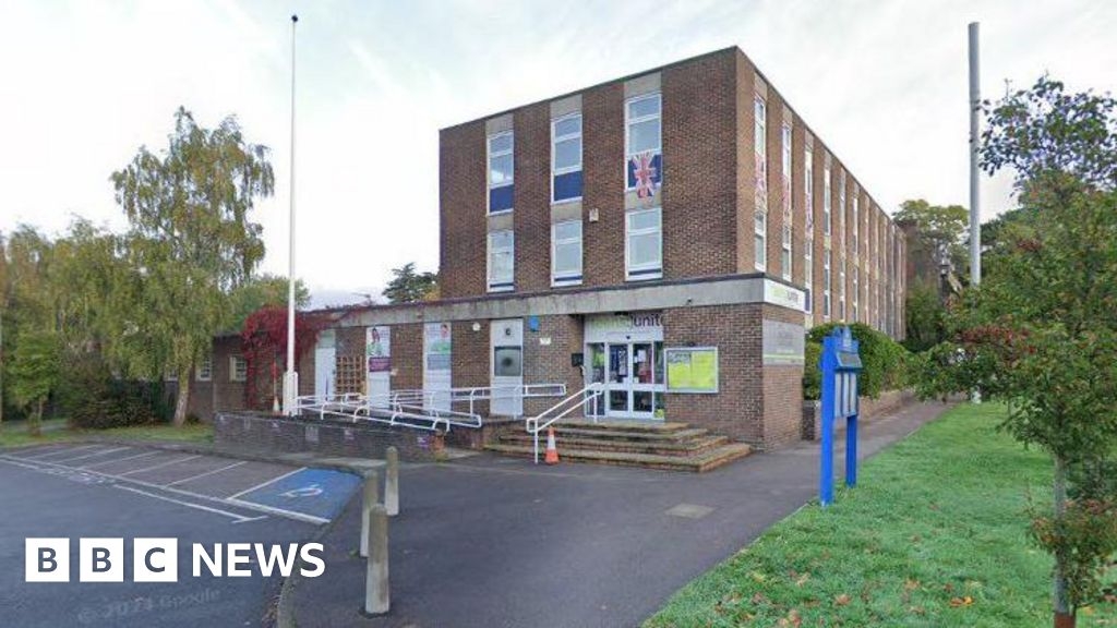Plans to turn a former Hoddesdon police station into flats agreed