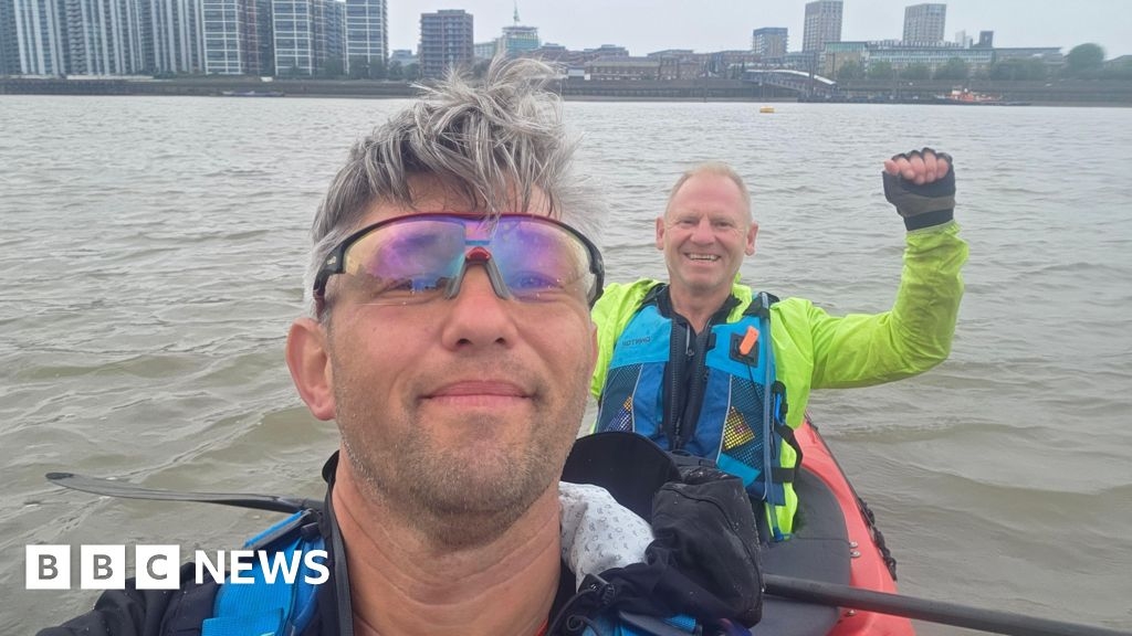 Duo's Thames River kayak challenge after family death