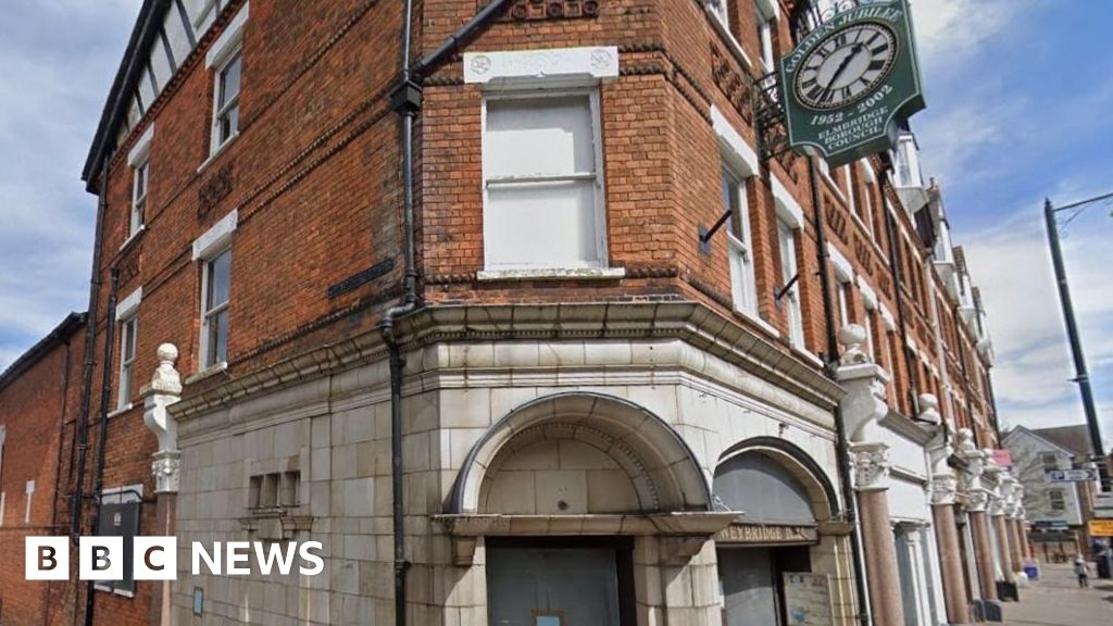 Plans to turn former Weybridge cinema into church approved