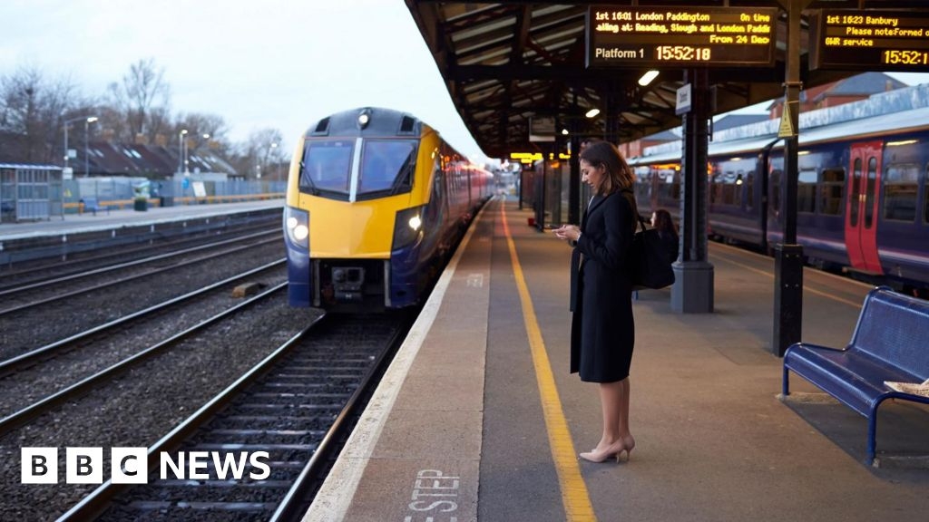 Oxford-Cambridge rail line classed as England and Wales project