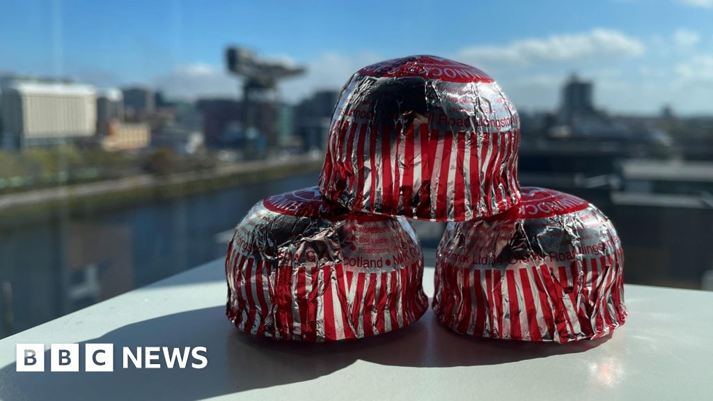 RAF ban on 'exploding' Tunnock's teacakes lifted after 60 years