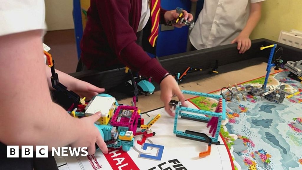 Lego robot challenge contest returning to Cornwall