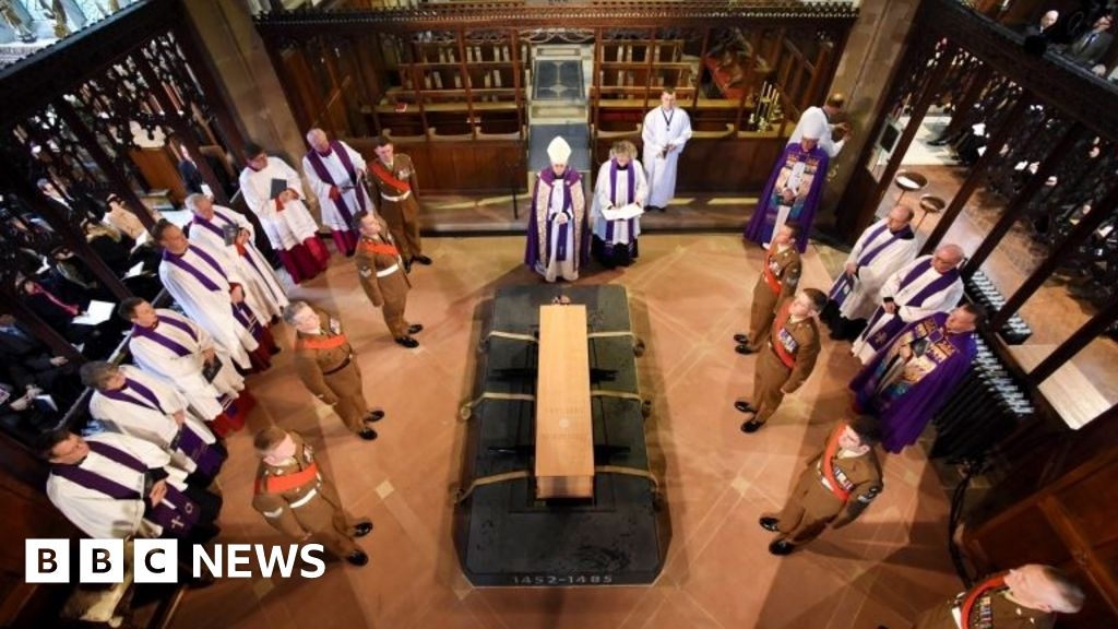Richard III's final path to rest in Leicester 10 years on