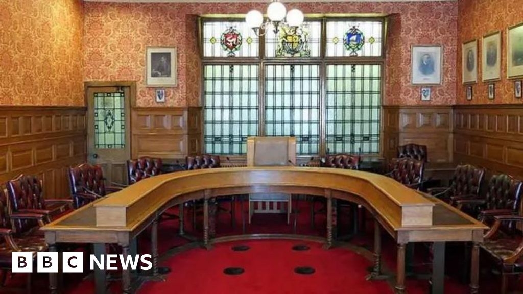 Isle of Man Legislative Council: Who is standing for election?
