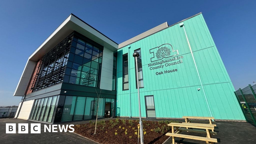 Nottinghamshire: First meeting held at 'unfinished' council HQ