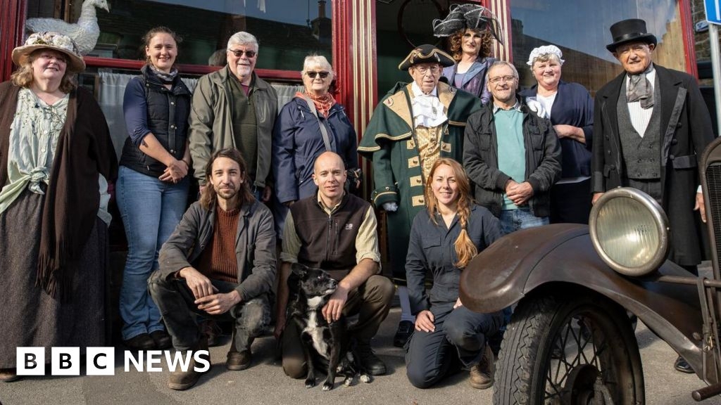 Masham community rallies round to restore shop to Victorian glory