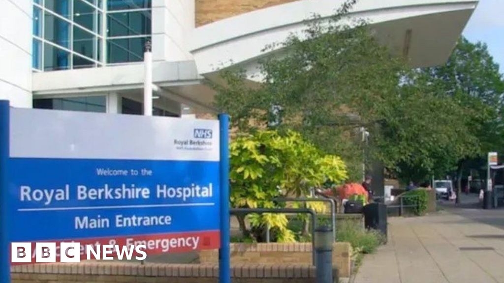 Reading surgeon suspended from duties after three deaths