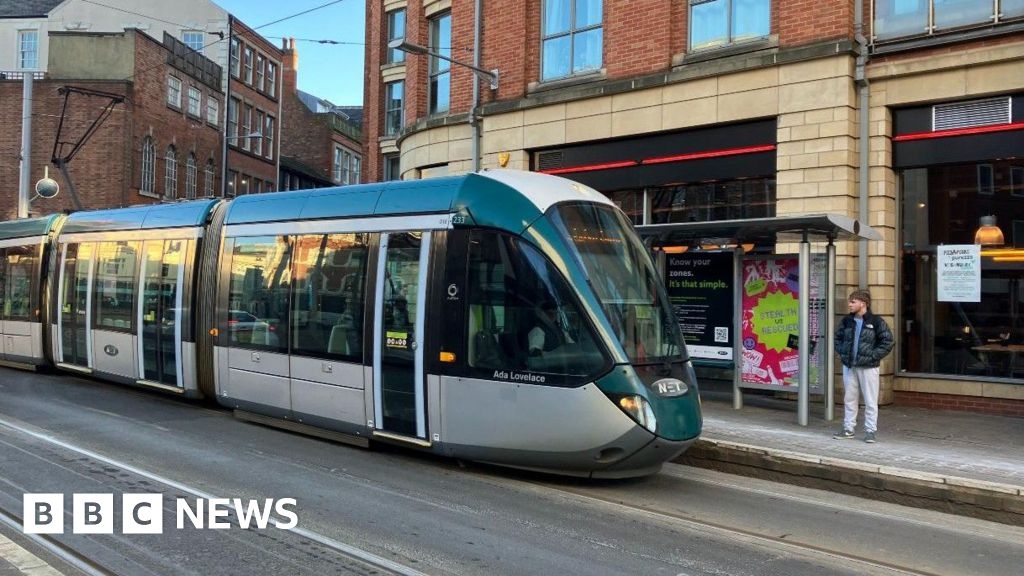Tram services in Nottingham suspended due to 'technical issues'