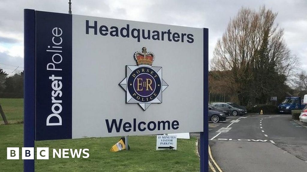 Dorset PC sacked after being thrown out of boxing match