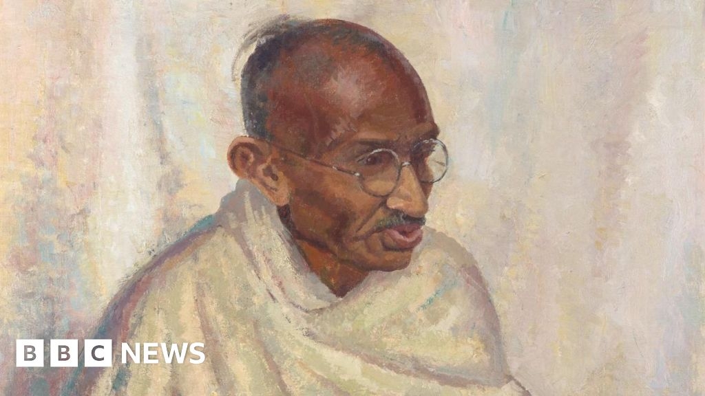 Mahatma Gandhi: India independence leader's oil portrait to be auctioned in London