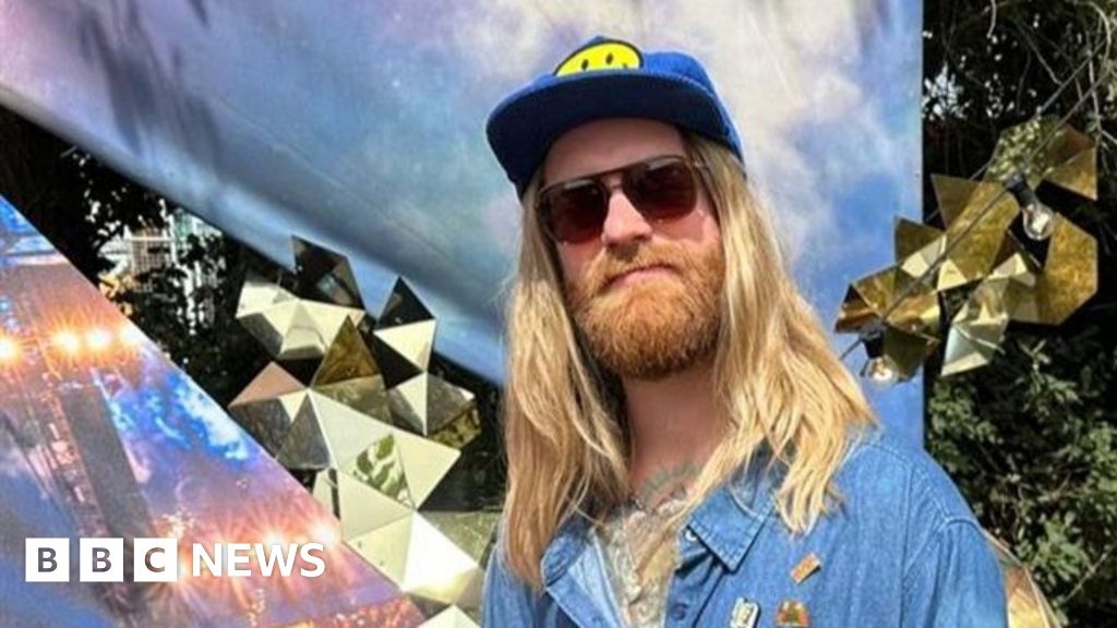 Sam Ryder 'stoked' for Glastonbury Festival performance