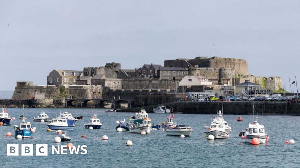 Guernsey tourism board 'broadly supportive' of visitor tax