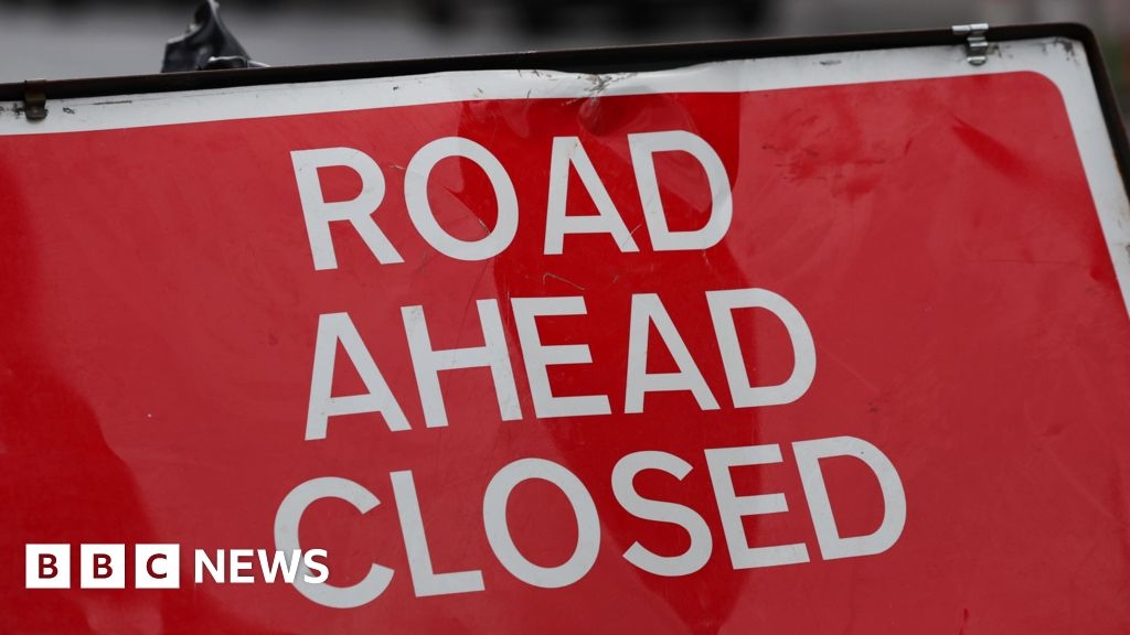 Experimental road closure in Slough reversed after delays