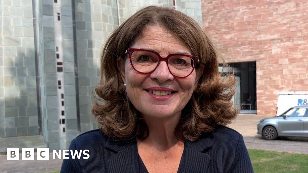 Government would support knife arches in schools