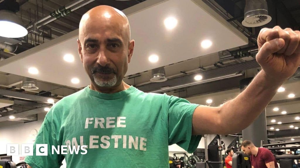 Sheffield gym-goer asked to remove 'Free Palestine' T-shirt after complaint