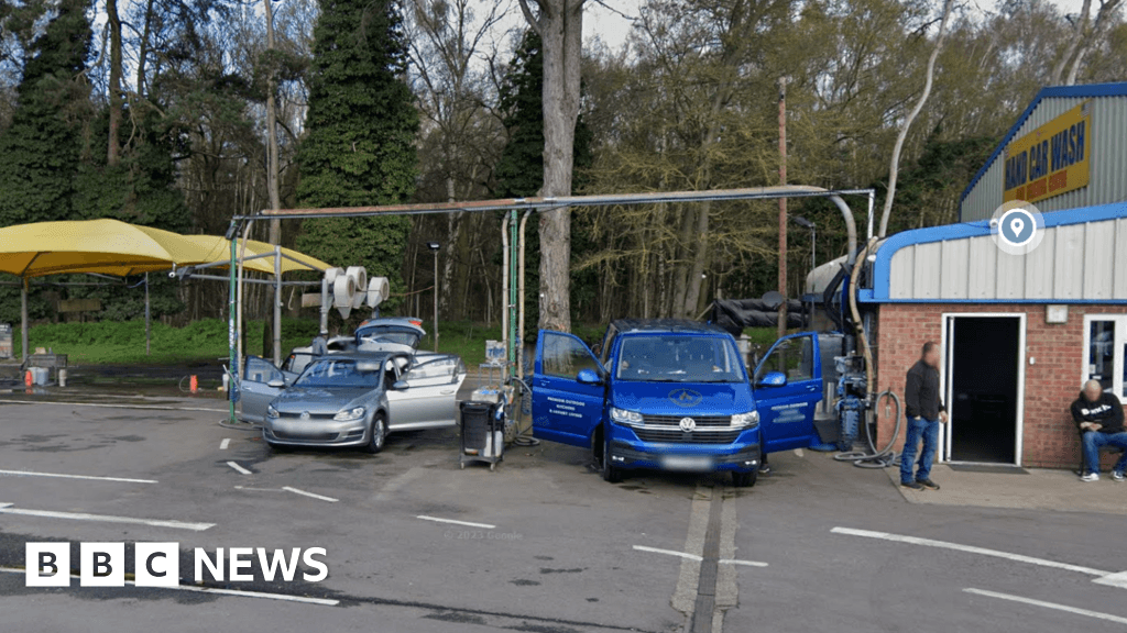 Barton Mills car wash owner fined £180k for illegal workers