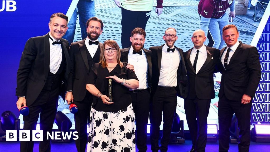 Northampton Town win EFL Green Club Award