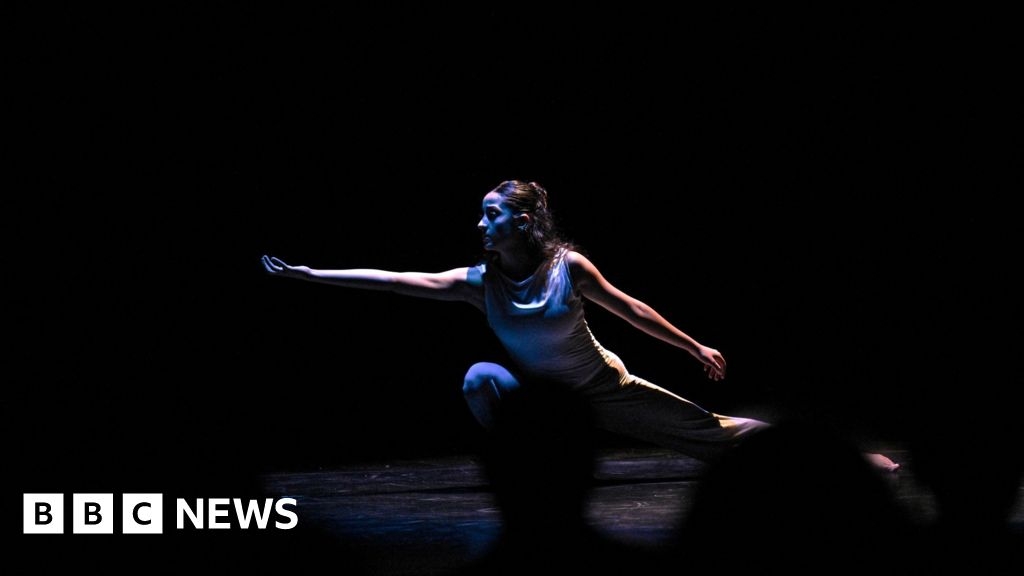 Echo Echo: Derry dance company shocked by 100% funding cut