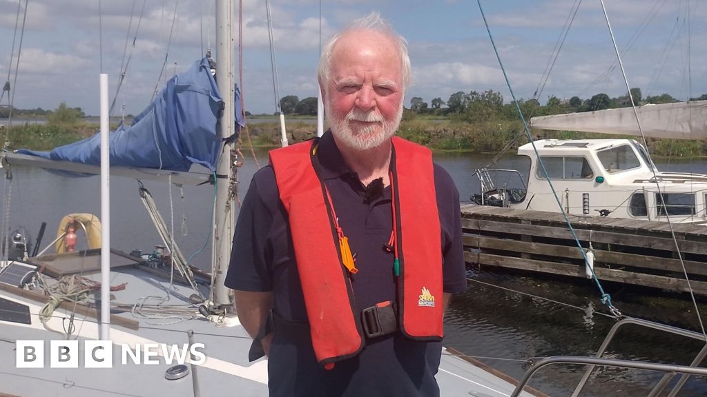 Lough Neagh: Weed growth poses safety concerns for boat owners
