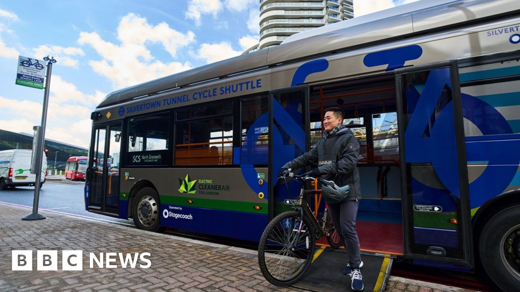 Silvertown: Free cycle shuttle set for £2.2bn River Thames tunnel
