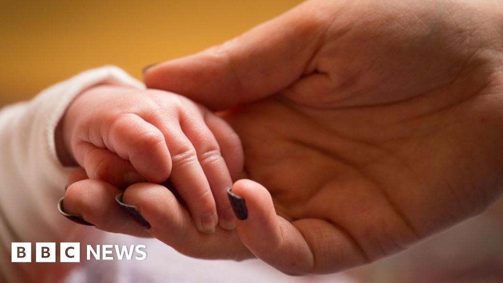Temporary closure for Yeovil maternity unit after warning