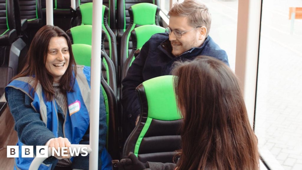 Oxford Chatty Bus initiative back to help reduce loneliness
