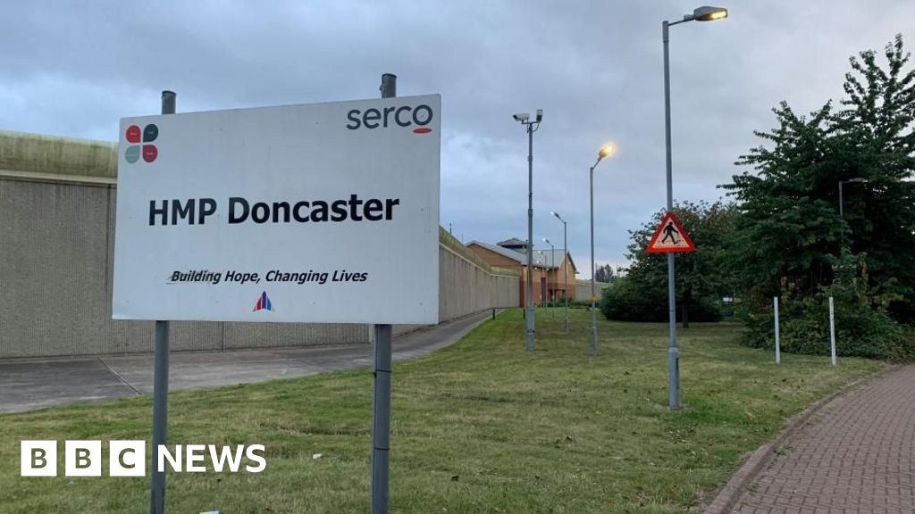 Doncaster prison officer jailed for relationship with inmate