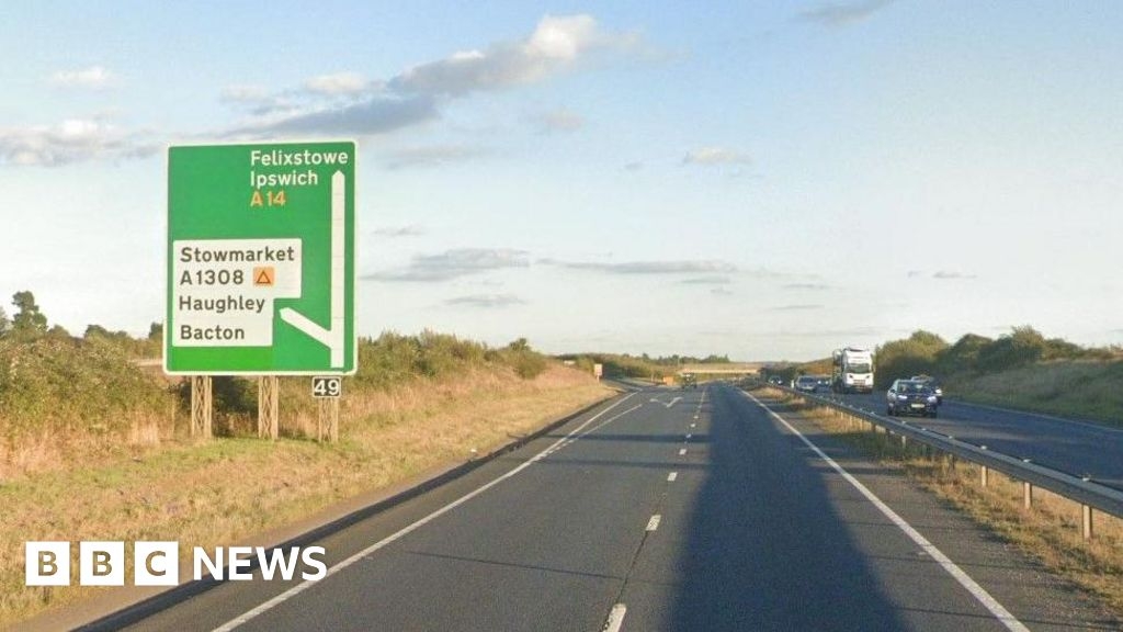 Part of A14 in Suffolk remains closed following serious crash