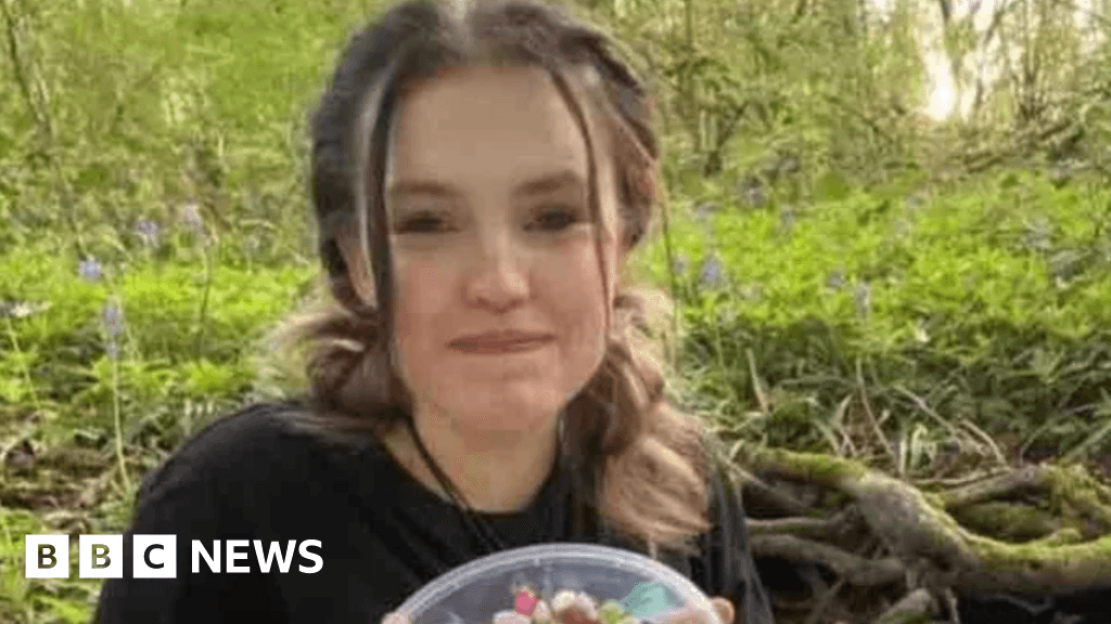 Teenager's drug death not linked to ambulance, says coroner