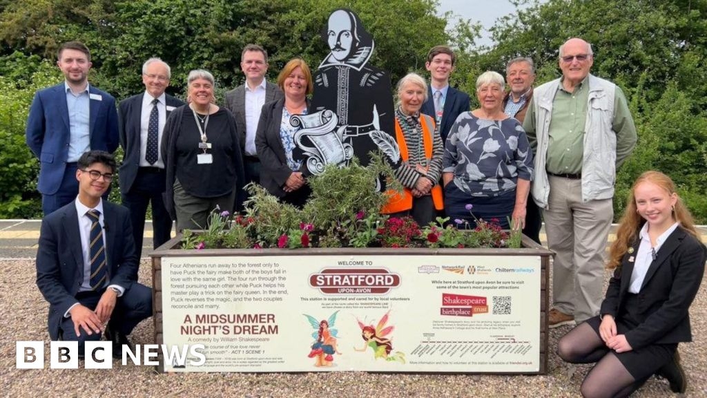 Shakespeare statues appear along Birmingham-Stratford rail route