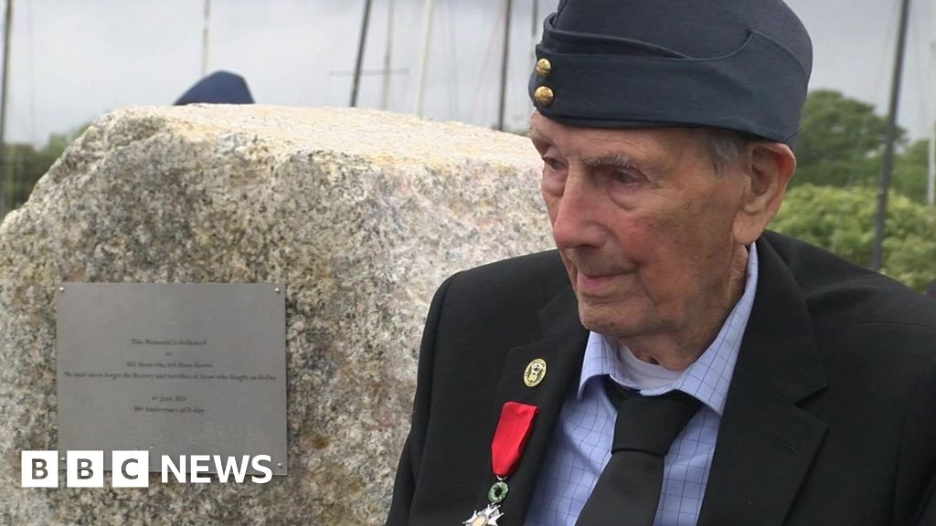 Gosport D-Day embarkation point memorial unveiled