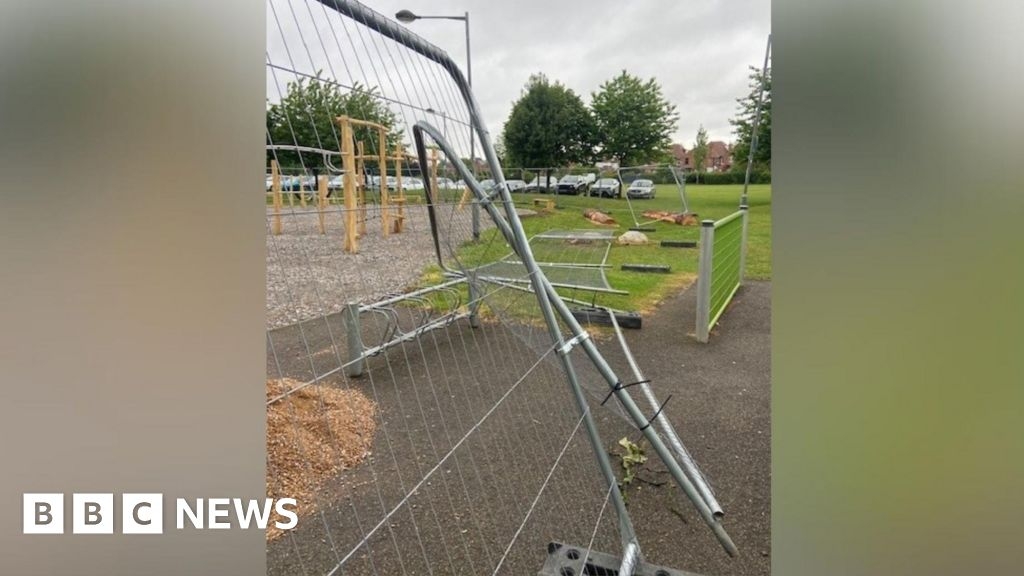 New Bridford Park equipment vandalised while under construction