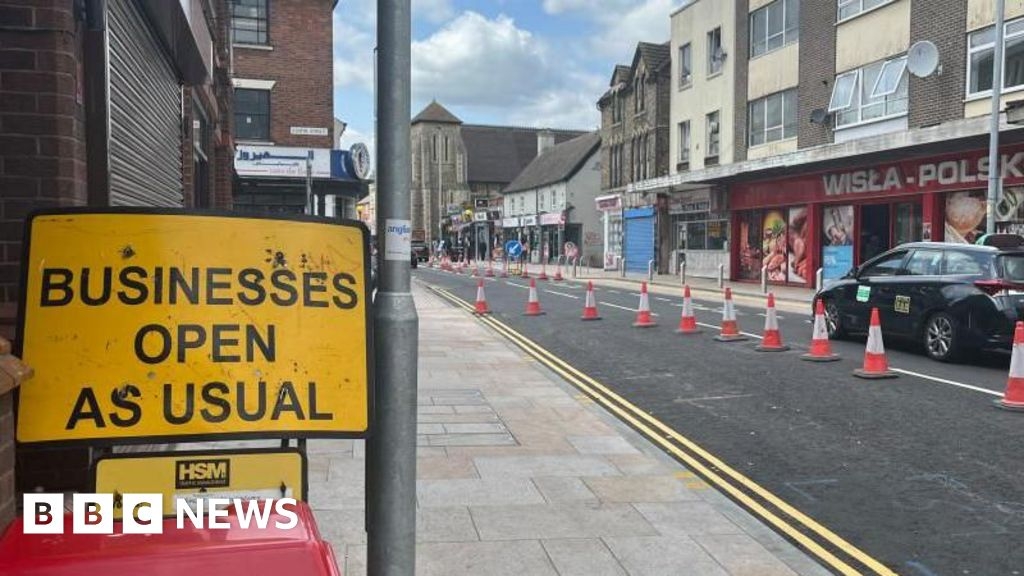 'Bedford "gateway' road fully reopens a year after work began