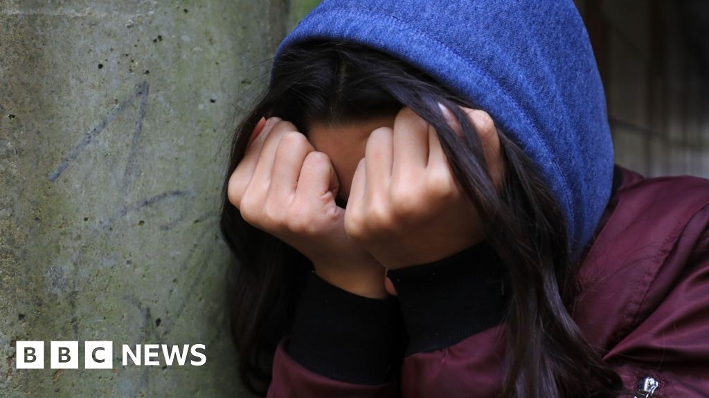 Children's mental health 'worse in deprived Oxfordshire areas'