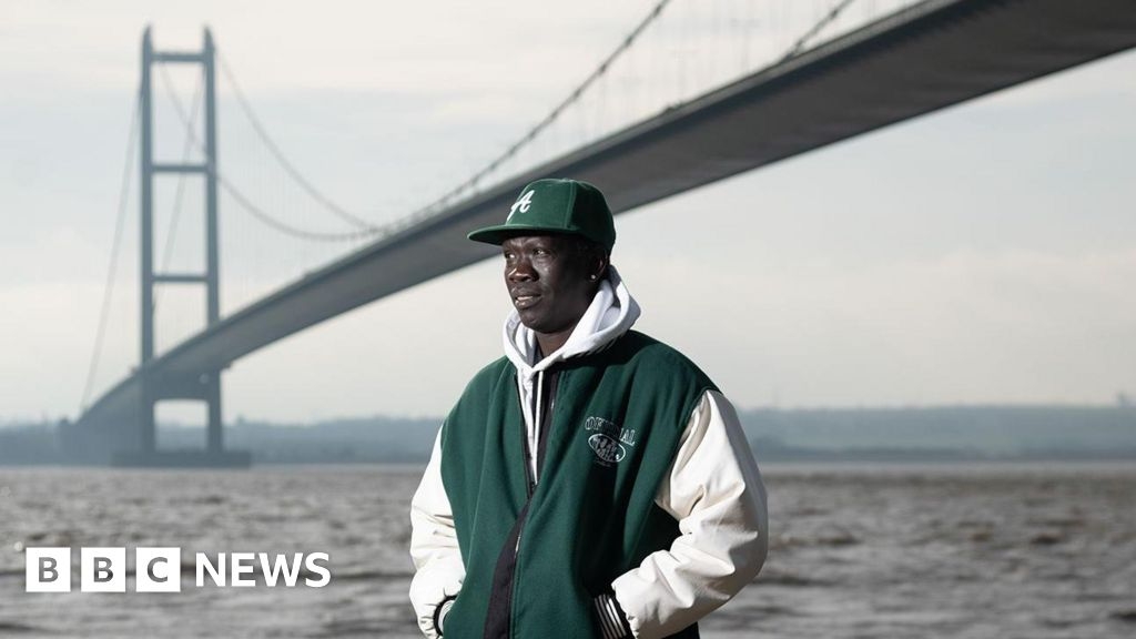 Humber Street Gallery exhibition shines light on Hull's refugees