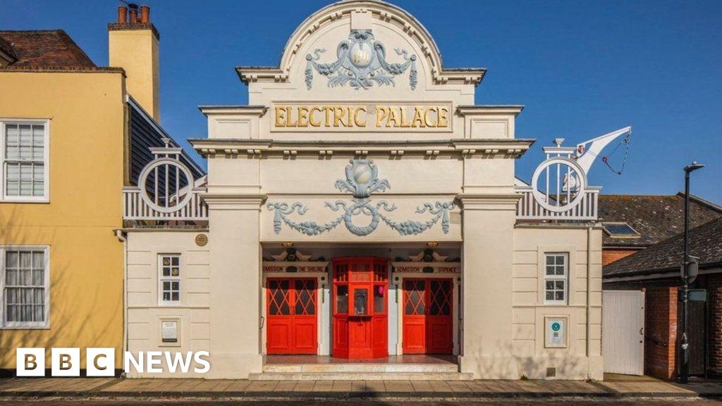 Harwich's Electric Palace cinema raising money to rescue future