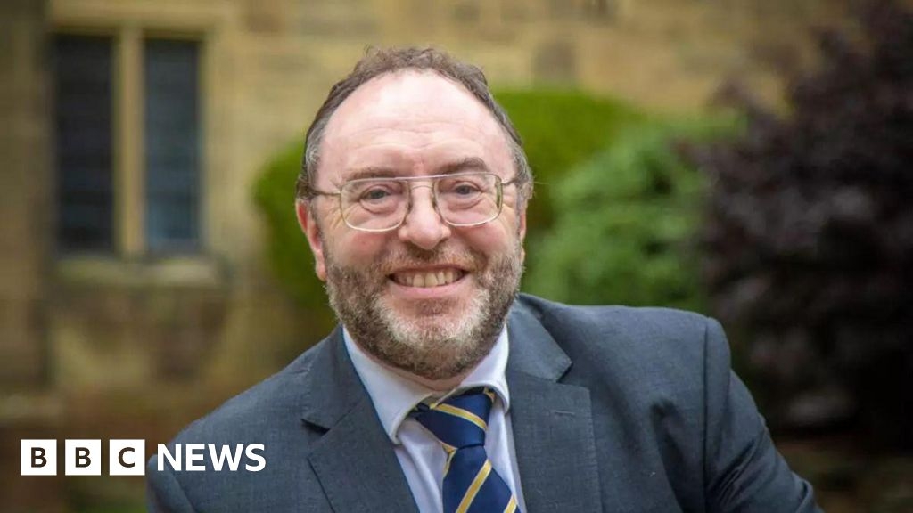 Bangor university boss gets pay rise while staff jobs cut