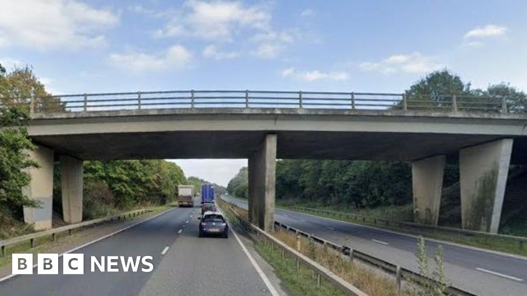 A14 closed in Cambridgeshire after collision
