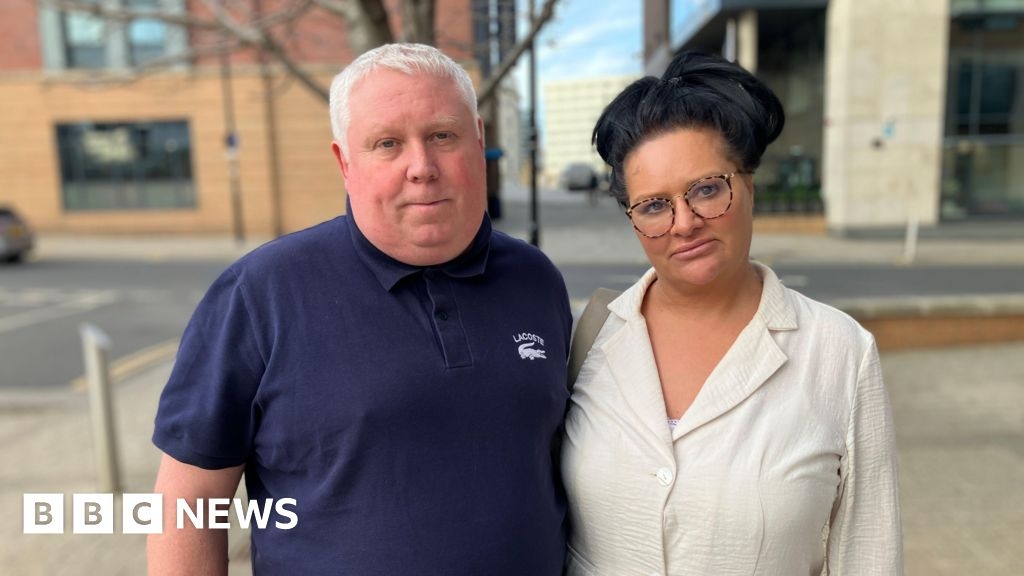 Parents of stabbed teenager Harvey Willgoose meet home secretary