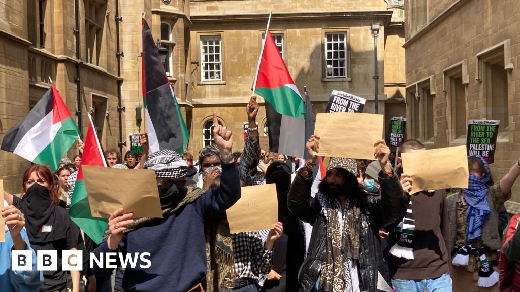 University of Cambridge seeks four-month protest injunction