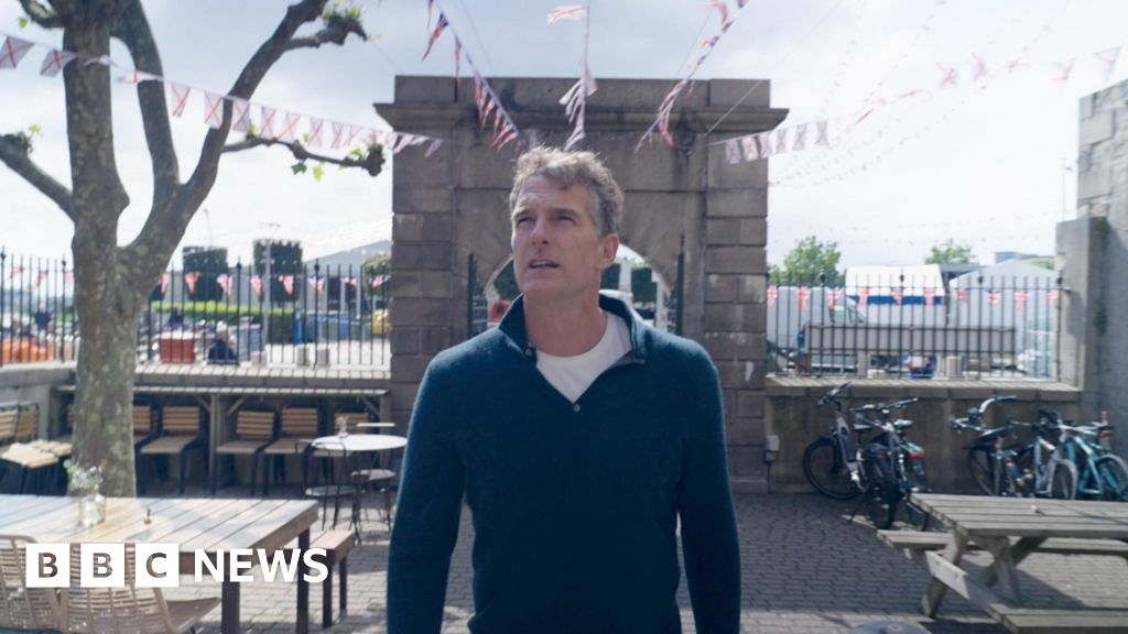 Jersey: Dan Snow says Liberation Day visit was 'profound'